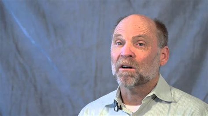 Robert Edmund Burr: A Comprehensive Biography and Legacy